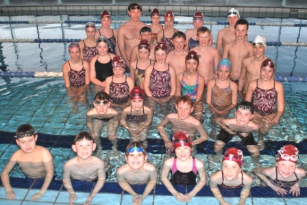 Andrew Cameron with Traralgon Swimming Club athletes